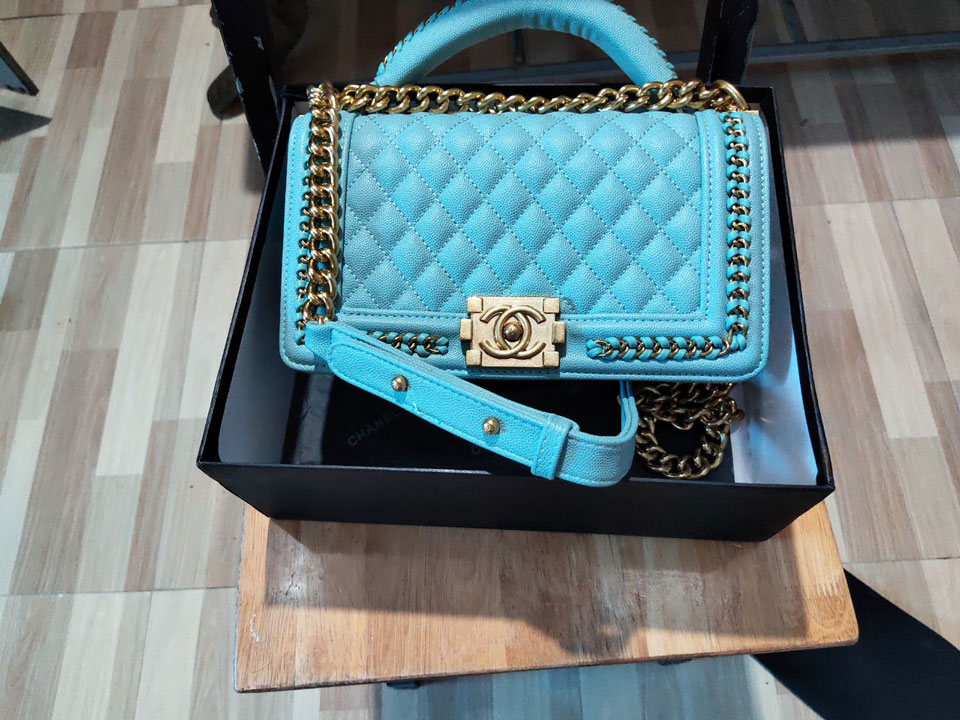 Túi xách chanel da nữ chính hãng Chanel Grained Calfskin AS2528